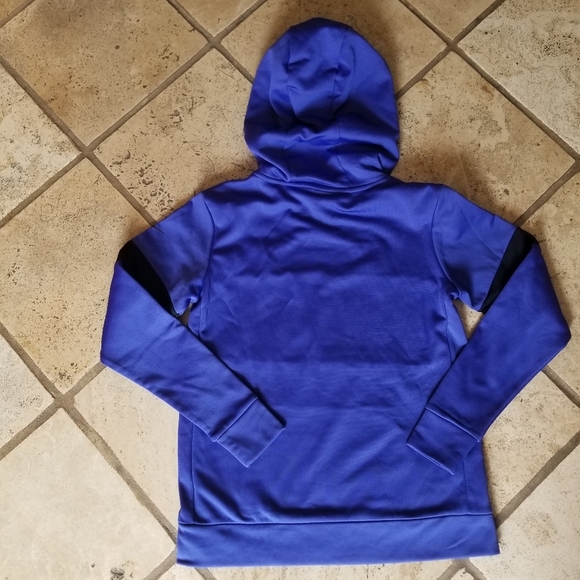 Nike Hoodie - Picture 2 of 4